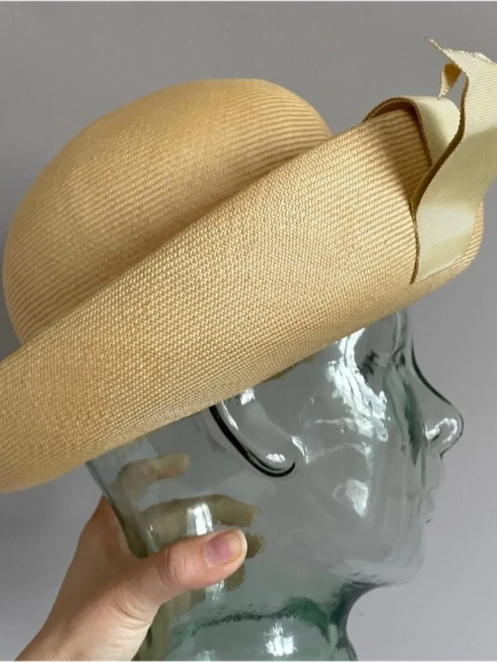 Vintage 60s Very Fine Straw Roller Hat w/ Upturned Brim - Small - Picture 4 of 10
